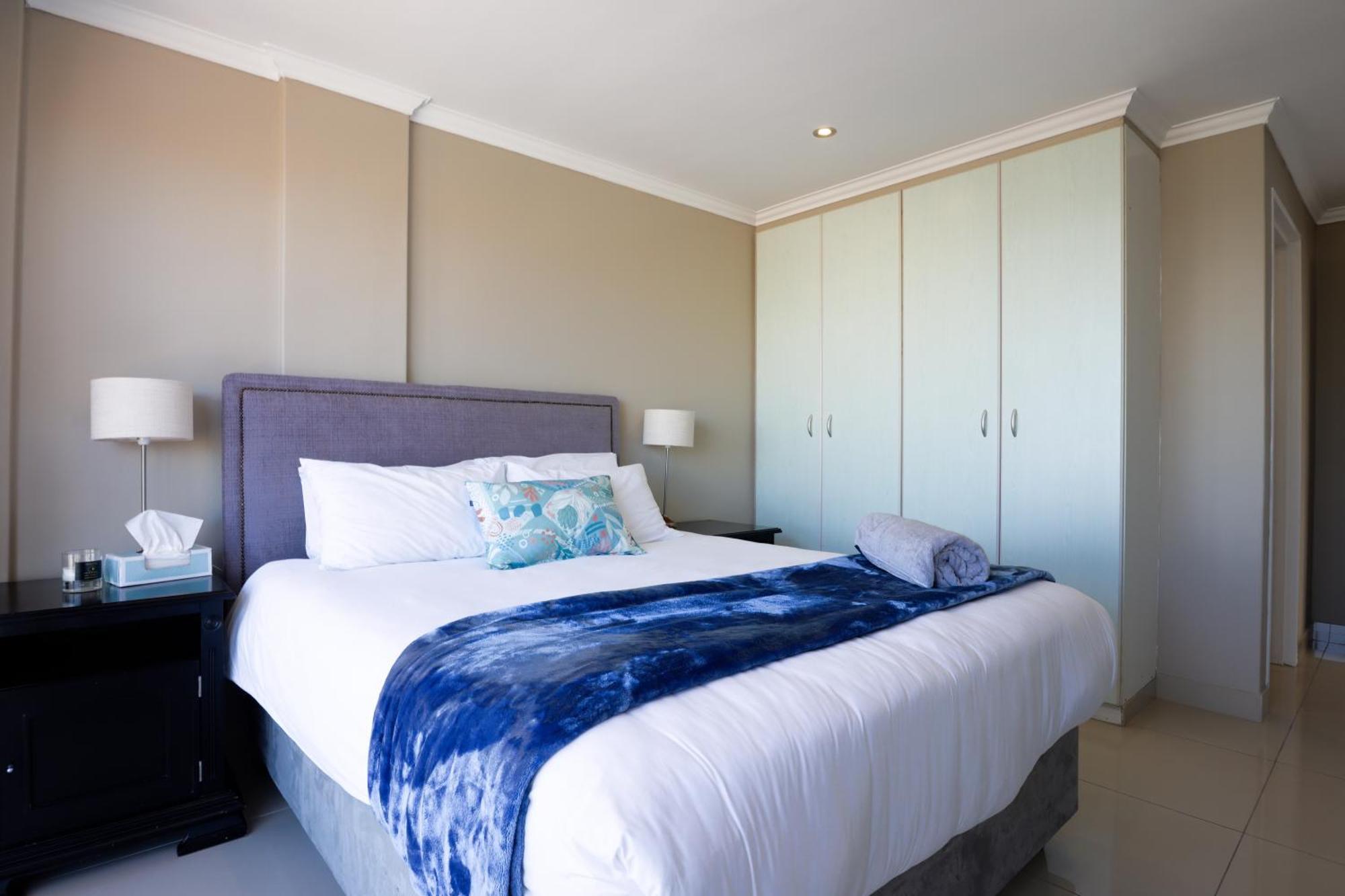 2 Bedroom Oceanfront With Sea Views Apartment Cape Town
